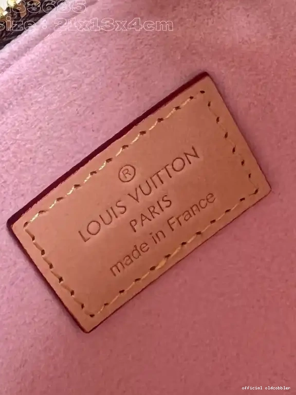 Official oldcobbler VUITTON LOUIS Pouch-21.5*13*4.5CM Lexington 0604